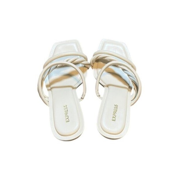 Express Women's Size 9 White Stiletto Twist Design Heels- Wedding - Formal - Picture 5 of 9